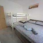 Valmar Апартаменты Вир