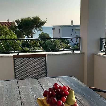 Valmar Apartment Vir